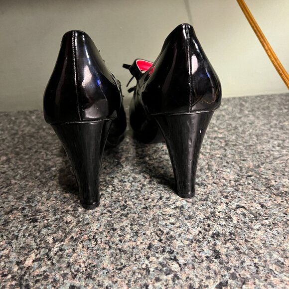 RUBIES Black Patent Leather Mary Jane Platforms - Picture 7 of 16